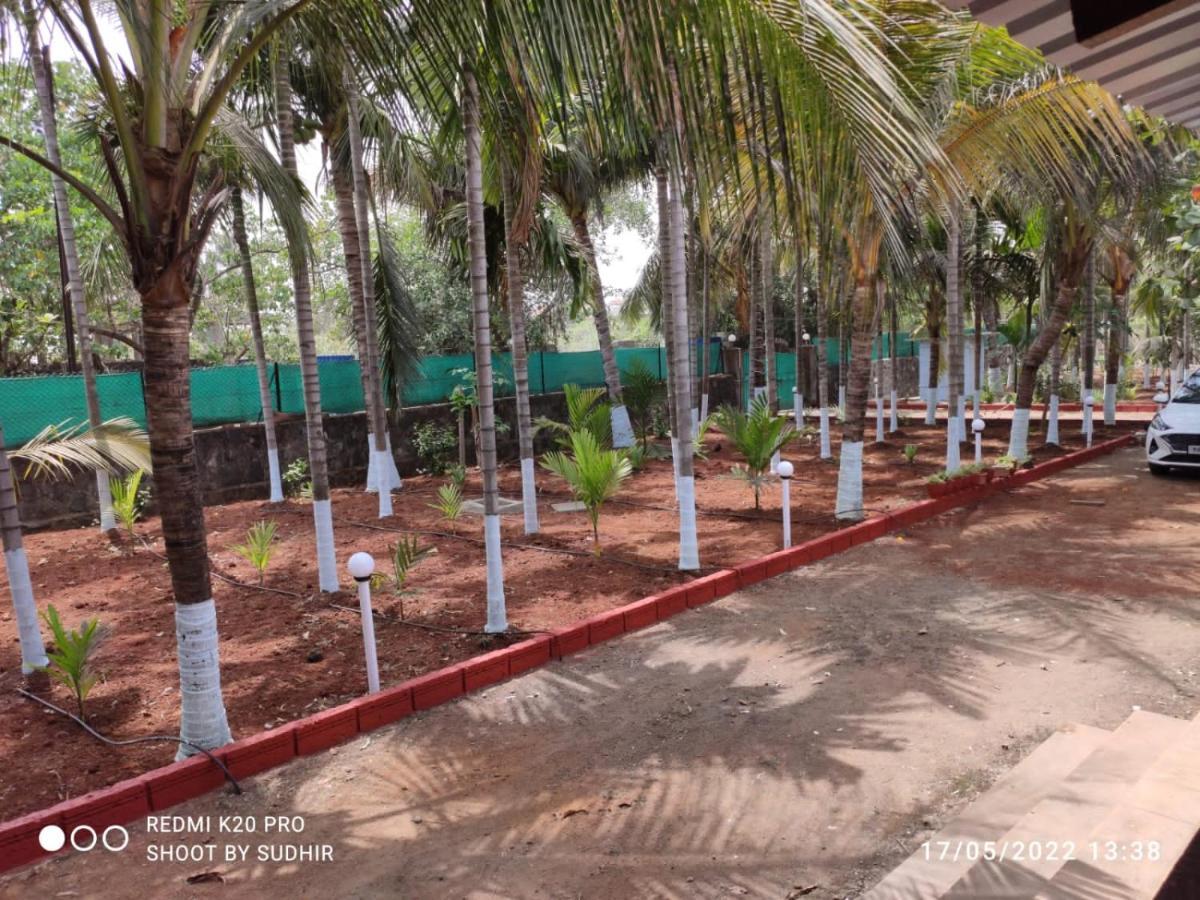 Vasant Lata Farm House Barashiv Exterior photo